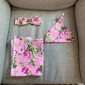 Robe with matching swaddle set